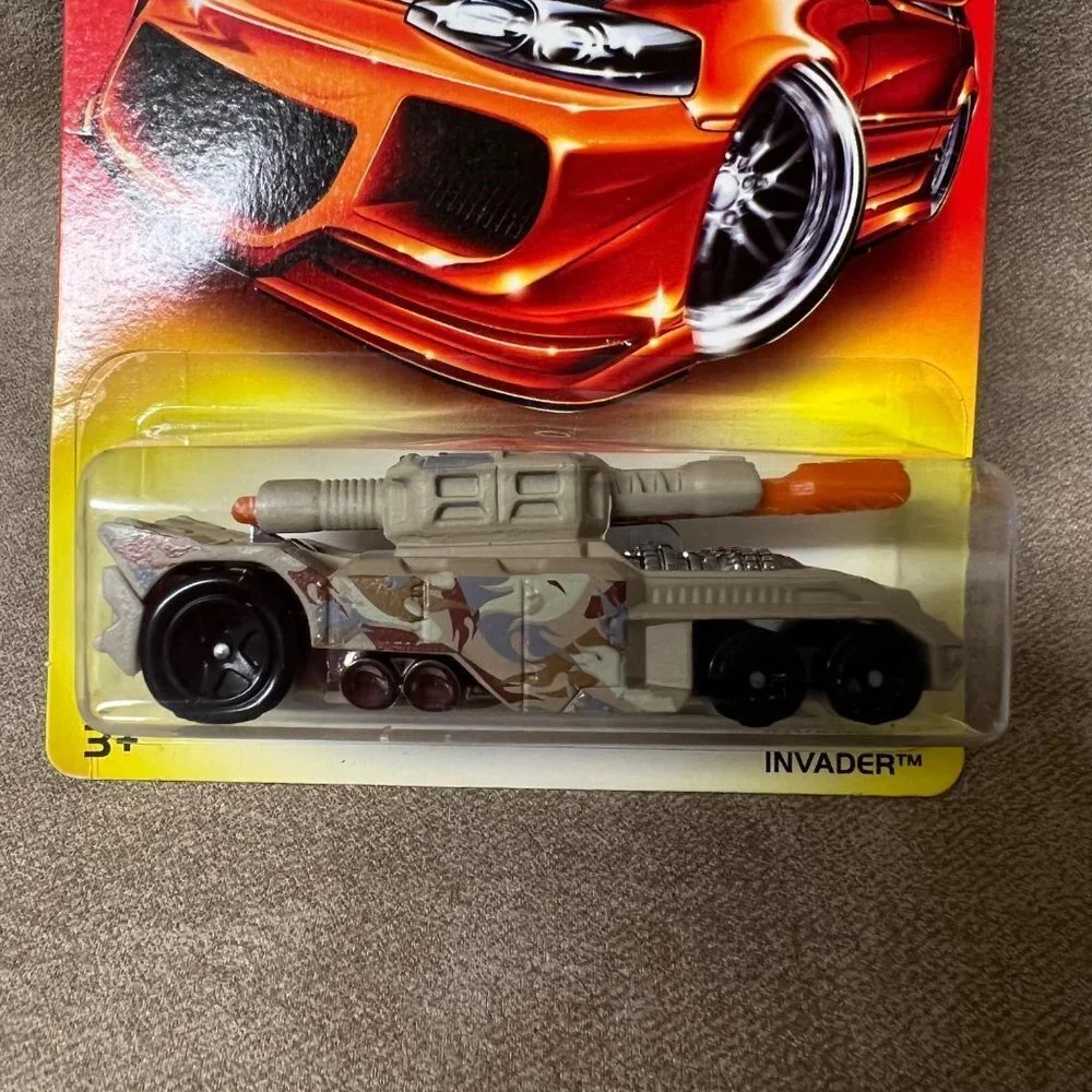 2006 Red Card Series Invader Collectible Collector Car Mattel Hot Wheels